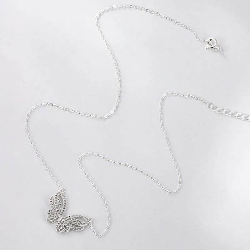 COLLAR MARIPOSA CON TACHUELAS PLATA 925 - PR0575