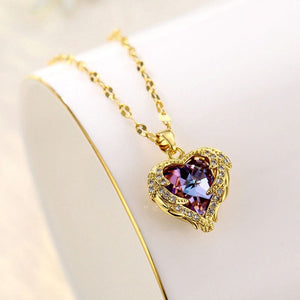 COLLAR CORAZÓN DE CRISTAL BAÑADO EN ORO 18K - GARG872