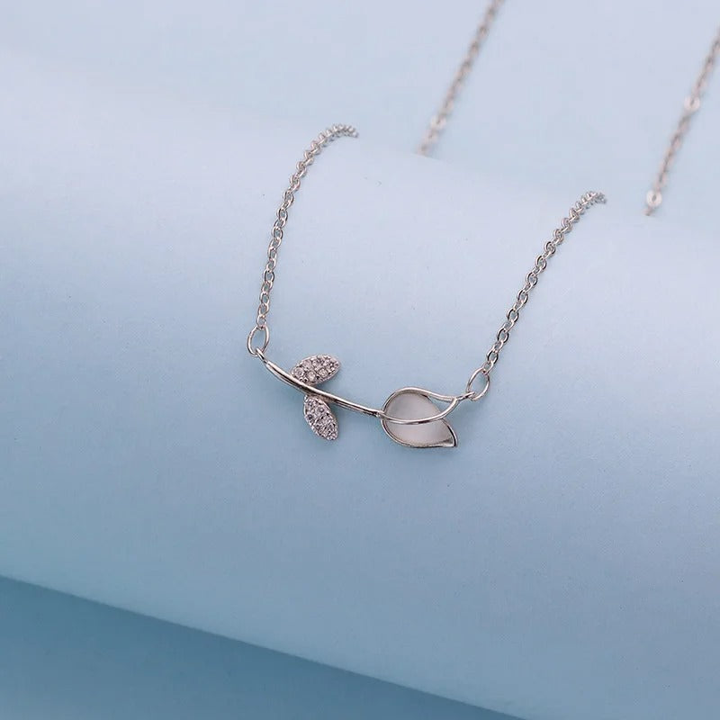 COLLAR TULIPÁN CON TACHUELAS PLATA 925 - PR0741