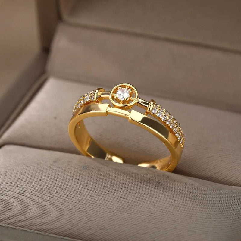 ANEL AJUSTÁVEL ZIRCÔNIAS CRAVEJADO BANHADO EM OURO 18K - AN127