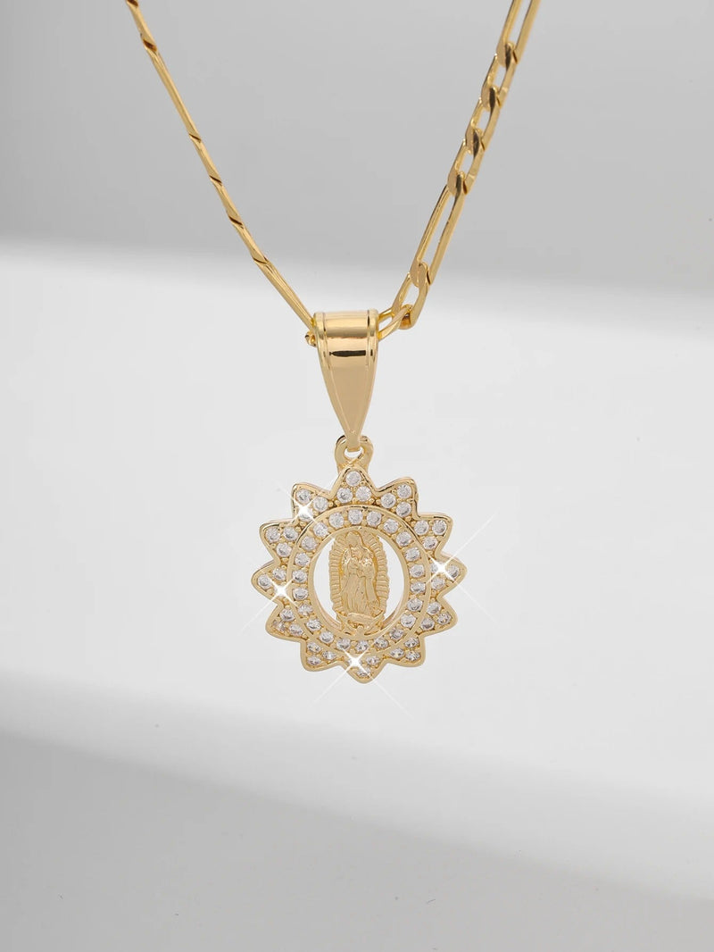 COLLAR DE NUESTRA SEÑORA BAÑADO EN ORO 18K - GARGSI891