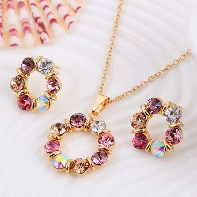 CÍRCULO DE CIRCONITAS ENGASTADO EN ORO 18K - CONJ878