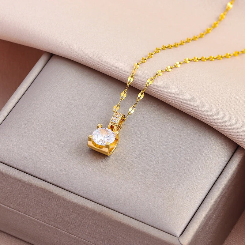 CONJUNTO DE CRISTALES BAÑADO EN ORO 18K - CONJ181