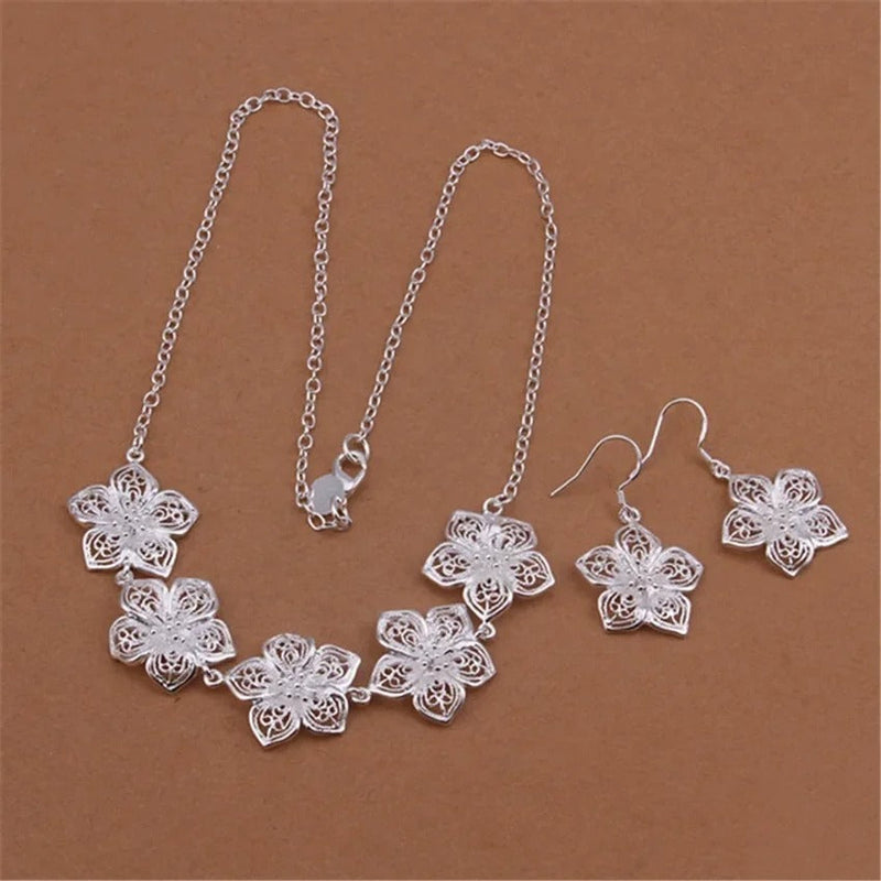 CONJUNTO FLORES PLATA 925 - CONP22