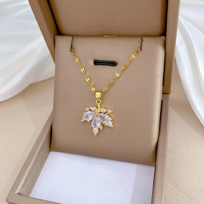 CONJUNTO HOJA DE ARCE CANADÁ BAÑADO EN ORO EN 18K - CONJ342