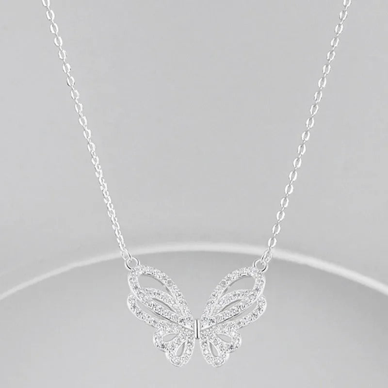 COLLAR MARIPOSA CON TACHUELAS PLATA 925 - PR0575