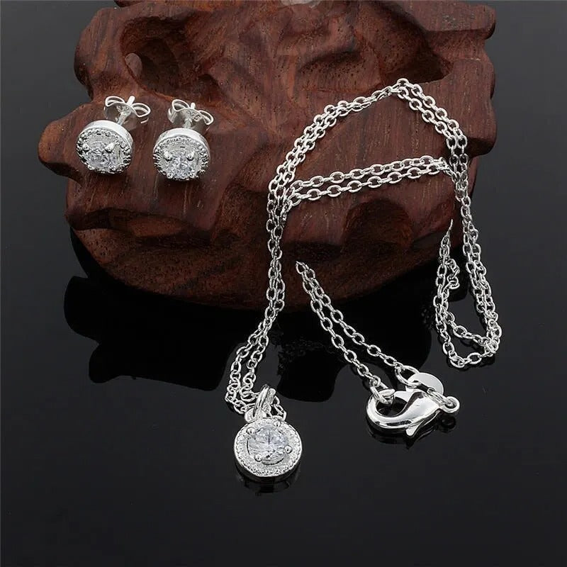 SUPER PUNTOS DE AJUSTE DE PLATA CON TACHUELAS LIGERAS 925 - CONP801