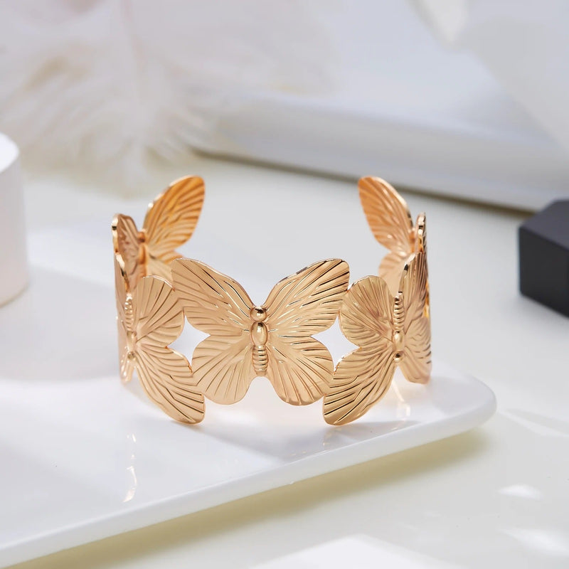 PULSERA MARIPOSA BAÑADA EN ORO 18K - PLSI033